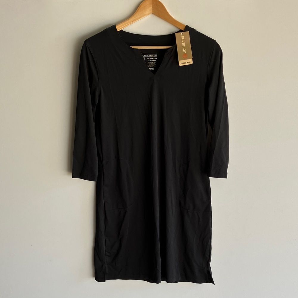 LIGHTBARE Black V-Neck Casual Sun Dress with 3/4 Sleeves and Pockets